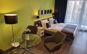 Rivercity Apartments